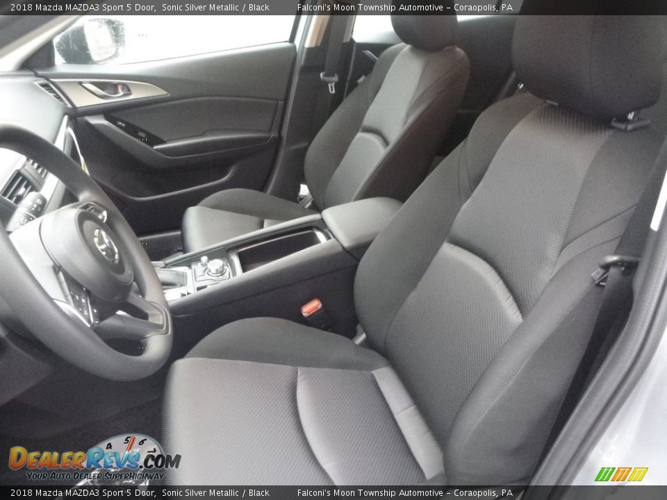 2018 Mazda MAZDA3 Sport 5 Door Sonic Silver Metallic / Black Photo #11