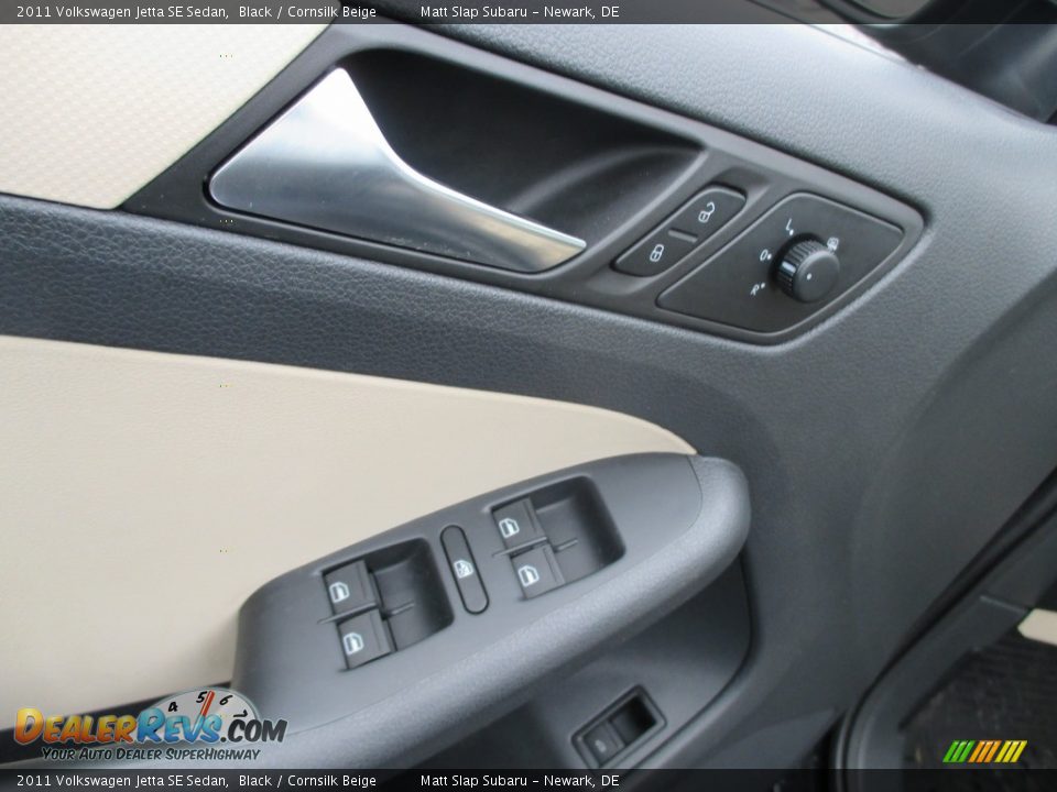 2011 Volkswagen Jetta SE Sedan Black / Cornsilk Beige Photo #14