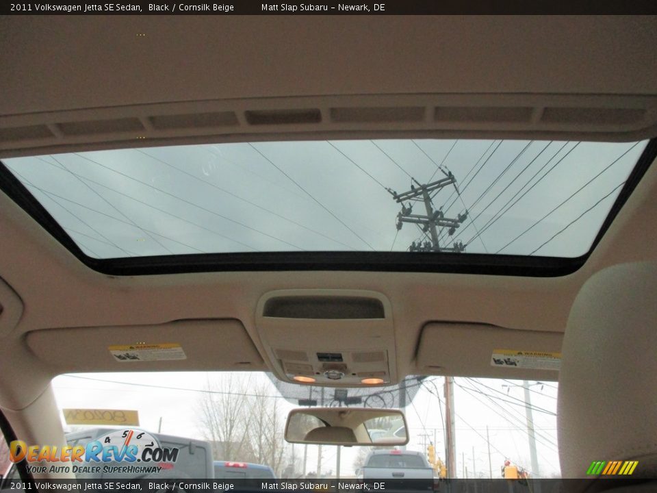 2011 Volkswagen Jetta SE Sedan Black / Cornsilk Beige Photo #20