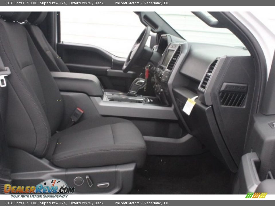 2018 Ford F150 XLT SuperCrew 4x4 Oxford White / Black Photo #30