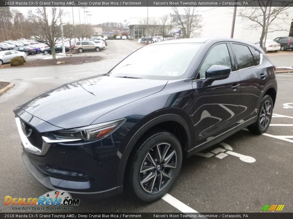 Front 3/4 View of 2018 Mazda CX-5 Grand Touring AWD Photo #5