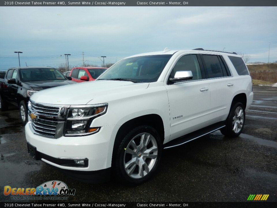 Front 3/4 View of 2018 Chevrolet Tahoe Premier 4WD Photo #1