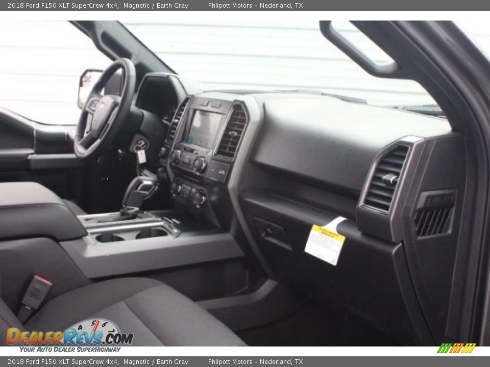 2018 Ford F150 XLT SuperCrew 4x4 Magnetic / Earth Gray Photo #33