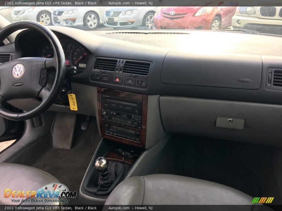 2001 Volkswagen Jetta GLX VR6 Sedan Black / Black Photo #13