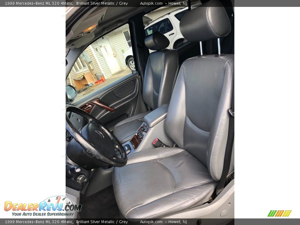 1999 Mercedes-Benz ML 320 4Matic Brilliant Silver Metallic / Grey Photo #13