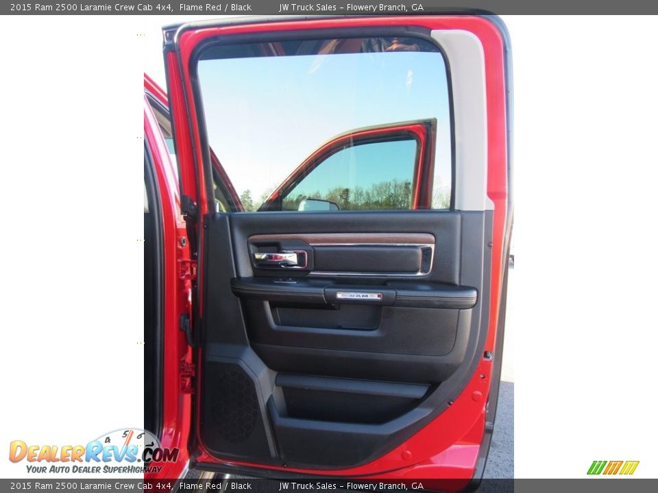 2015 Ram 2500 Laramie Crew Cab 4x4 Flame Red / Black Photo #30