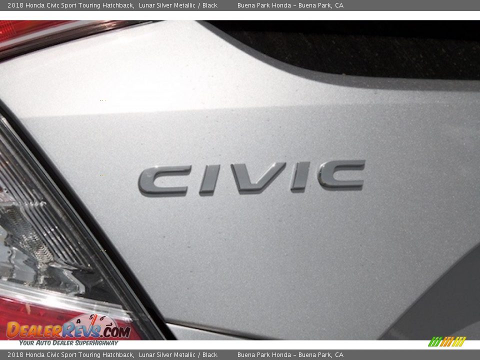 2018 Honda Civic Sport Touring Hatchback Lunar Silver Metallic / Black Photo #3