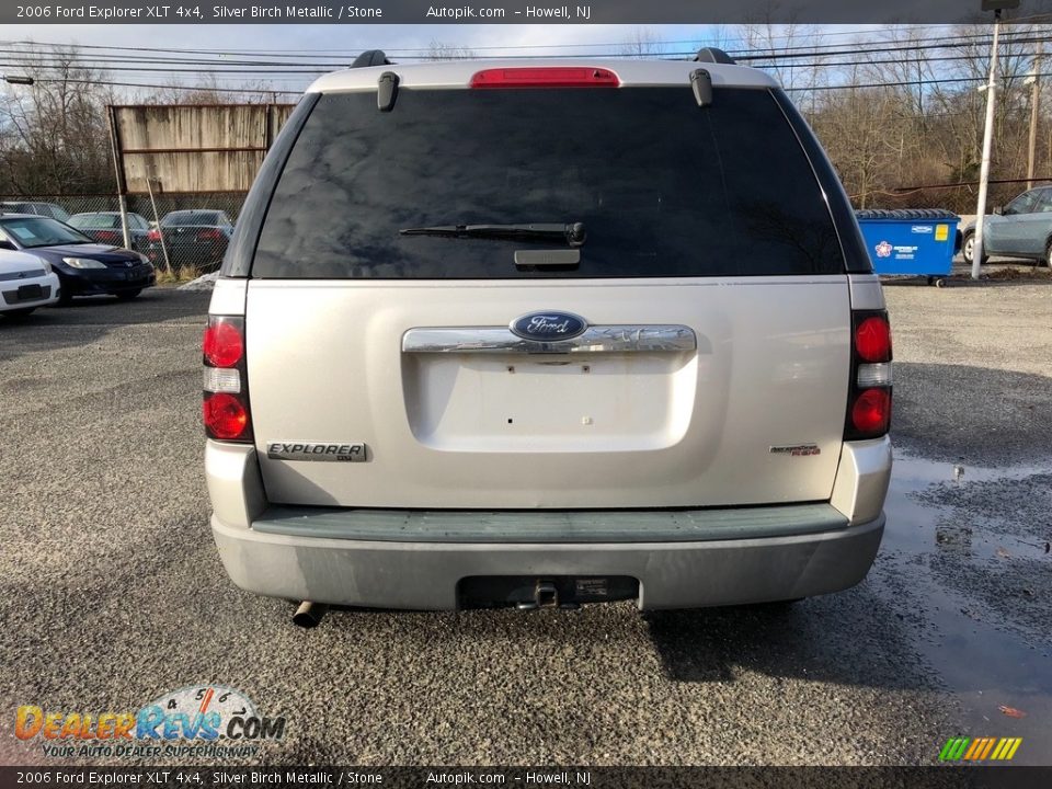 2006 Ford Explorer XLT 4x4 Silver Birch Metallic / Stone Photo #6
