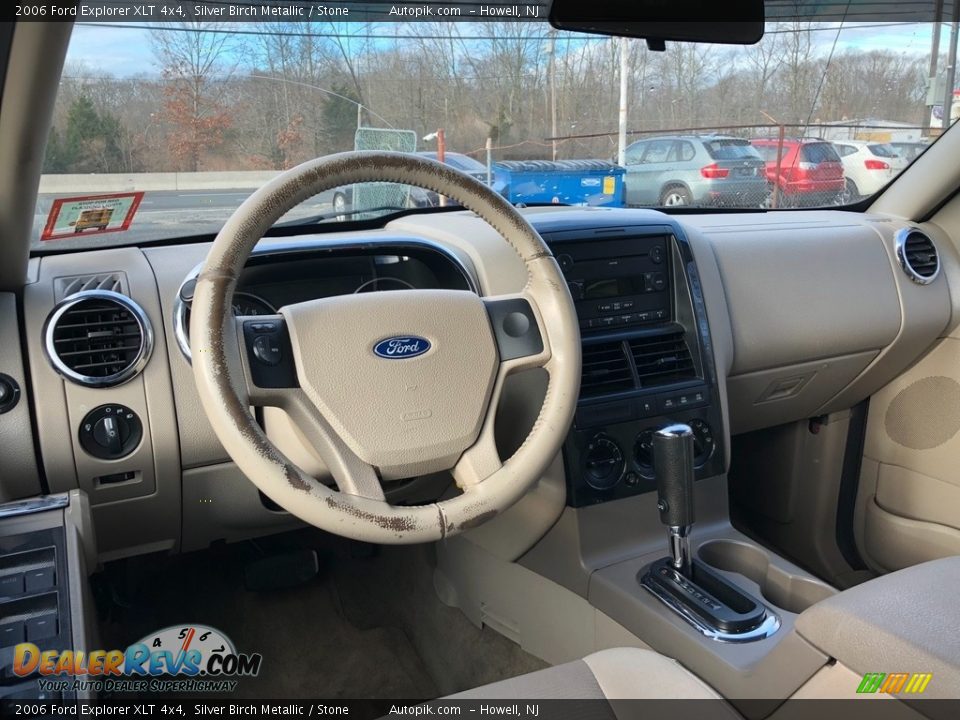 2006 Ford Explorer XLT 4x4 Silver Birch Metallic / Stone Photo #11
