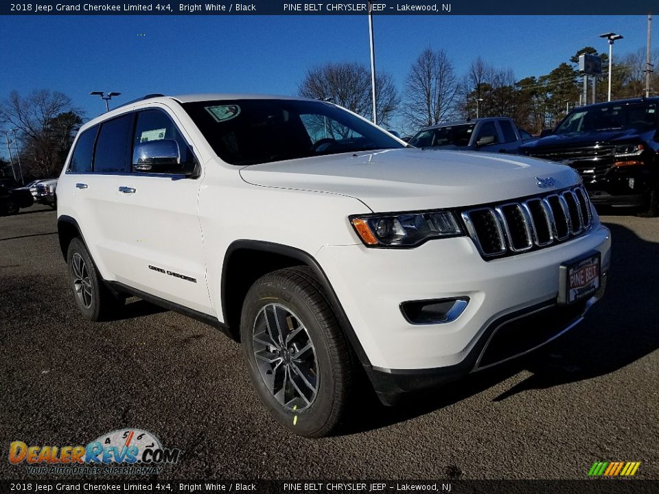 2018 Jeep Grand Cherokee Limited 4x4 Bright White / Black Photo #1