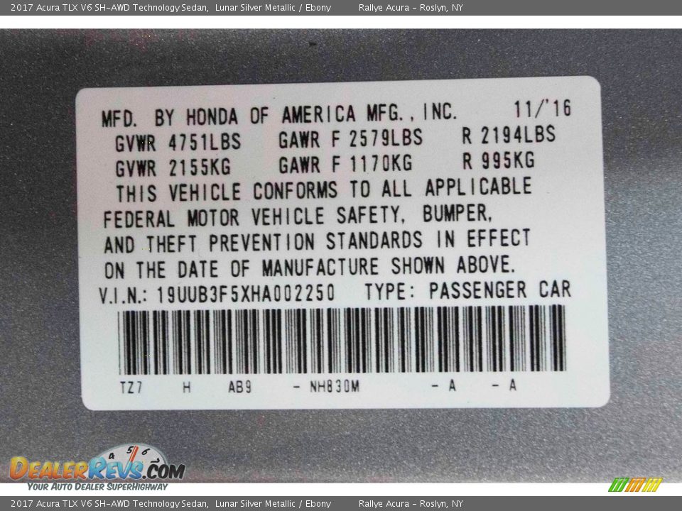 2017 Acura TLX V6 SH-AWD Technology Sedan Lunar Silver Metallic / Ebony Photo #36