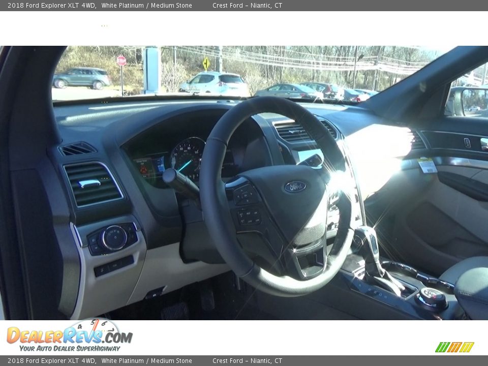 2018 Ford Explorer XLT 4WD White Platinum / Medium Stone Photo #11