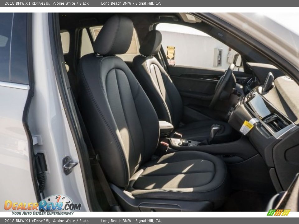 2018 BMW X1 xDrive28i Alpine White / Black Photo #2