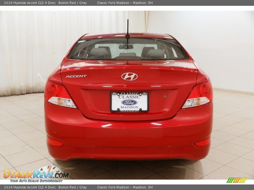 2014 Hyundai Accent GLS 4 Door Boston Red / Gray Photo #14