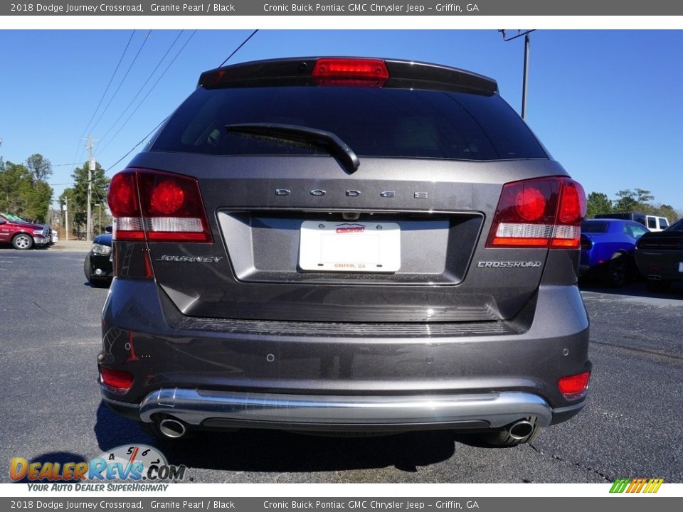 2018 Dodge Journey Crossroad Granite Pearl / Black Photo #6