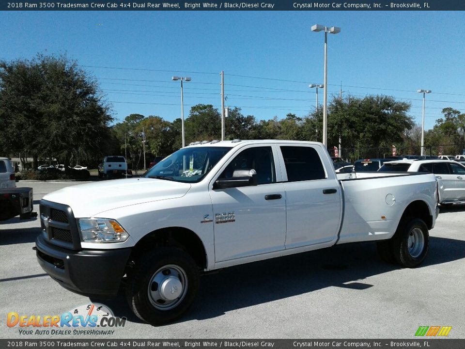 2018 Ram 3500 Tradesman Crew Cab 4x4 Dual Rear Wheel Bright White / Black/Diesel Gray Photo #1