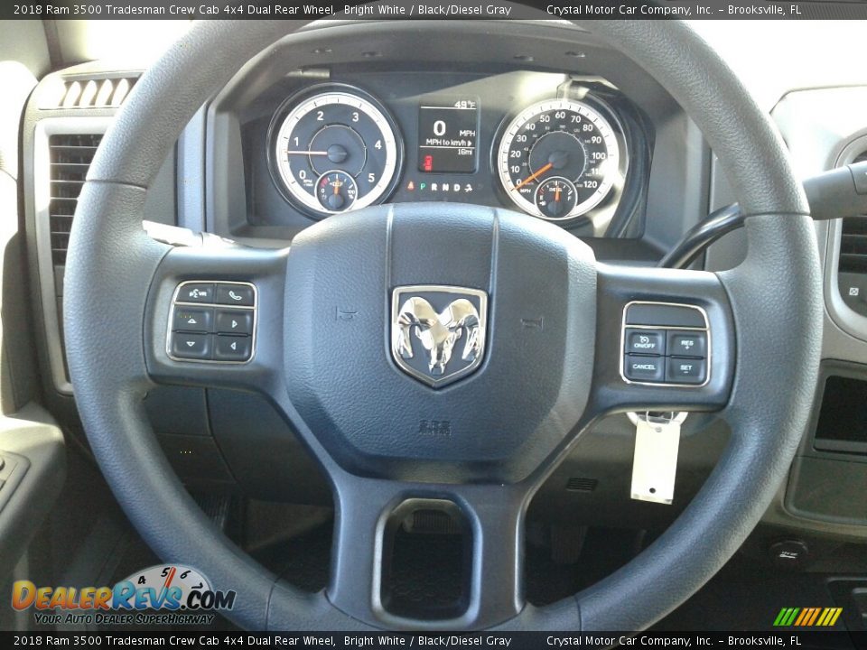 2018 Ram 3500 Tradesman Crew Cab 4x4 Dual Rear Wheel Bright White / Black/Diesel Gray Photo #15