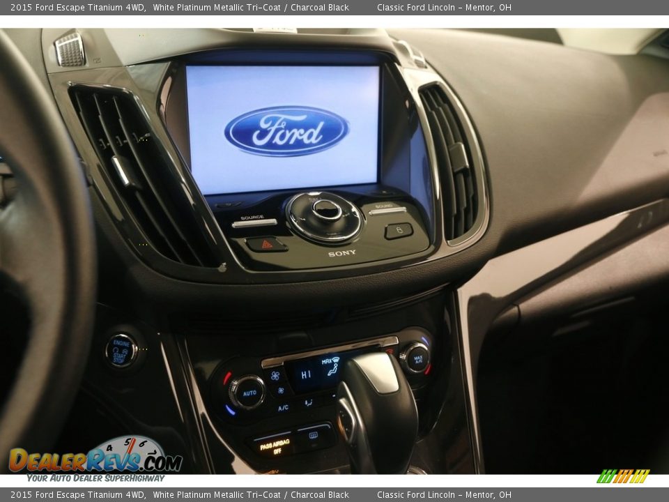 2015 Ford Escape Titanium 4WD White Platinum Metallic Tri-Coat / Charcoal Black Photo #8