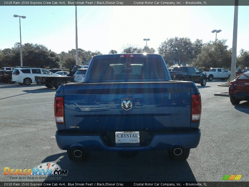 2018 Ram 1500 Express Crew Cab 4x4 Blue Streak Pearl / Black/Diesel Gray Photo #4