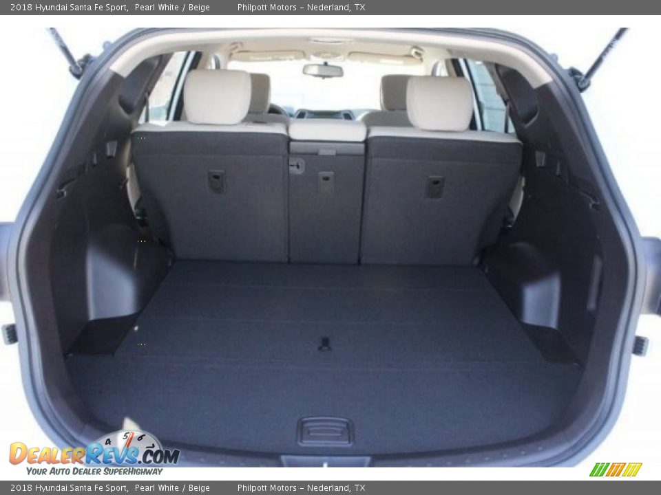 2018 Hyundai Santa Fe Sport Pearl White / Beige Photo #29