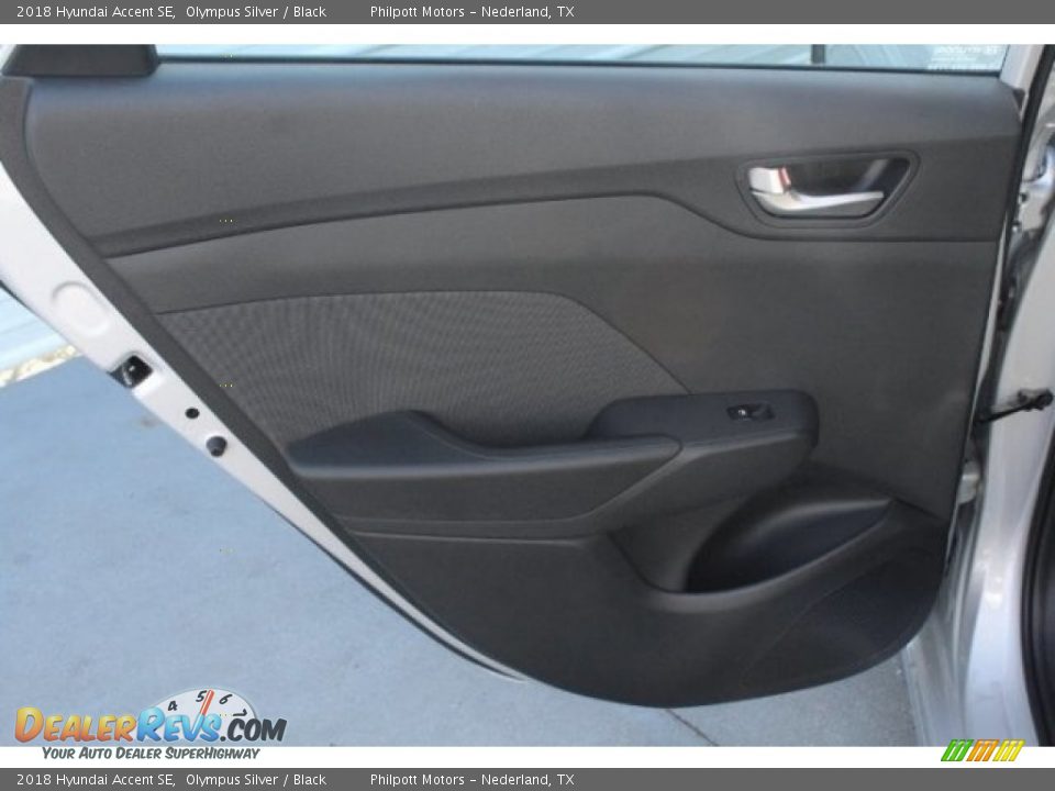 2018 Hyundai Accent SE Olympus Silver / Black Photo #24