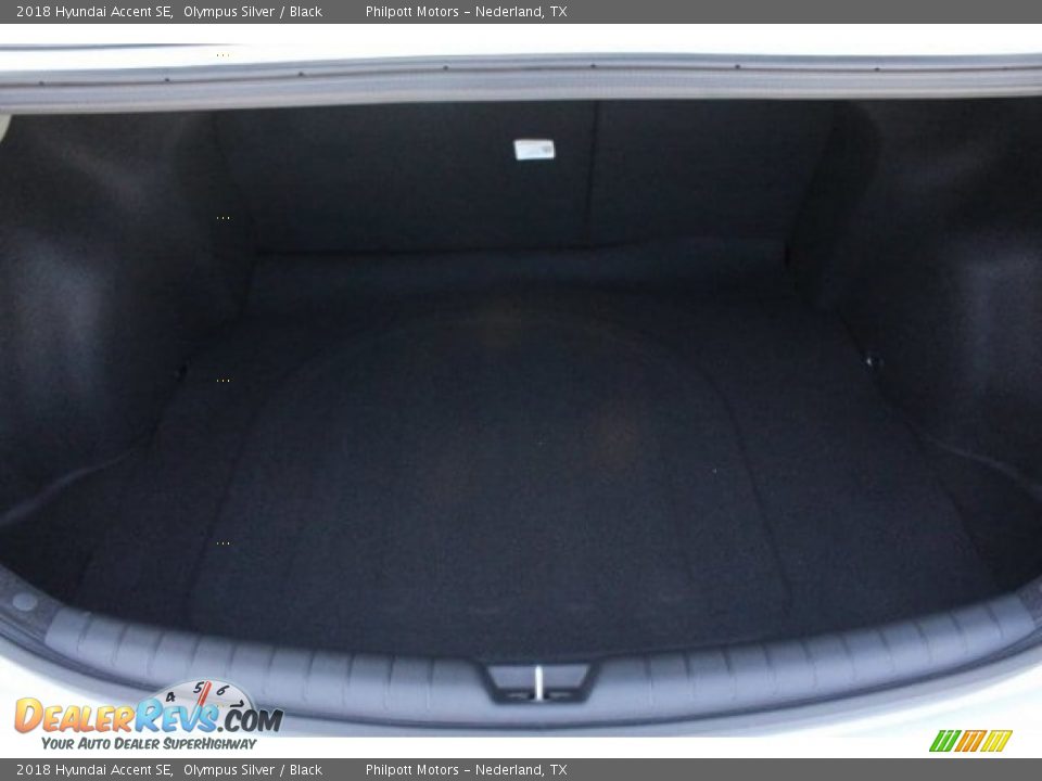 2018 Hyundai Accent SE Olympus Silver / Black Photo #28