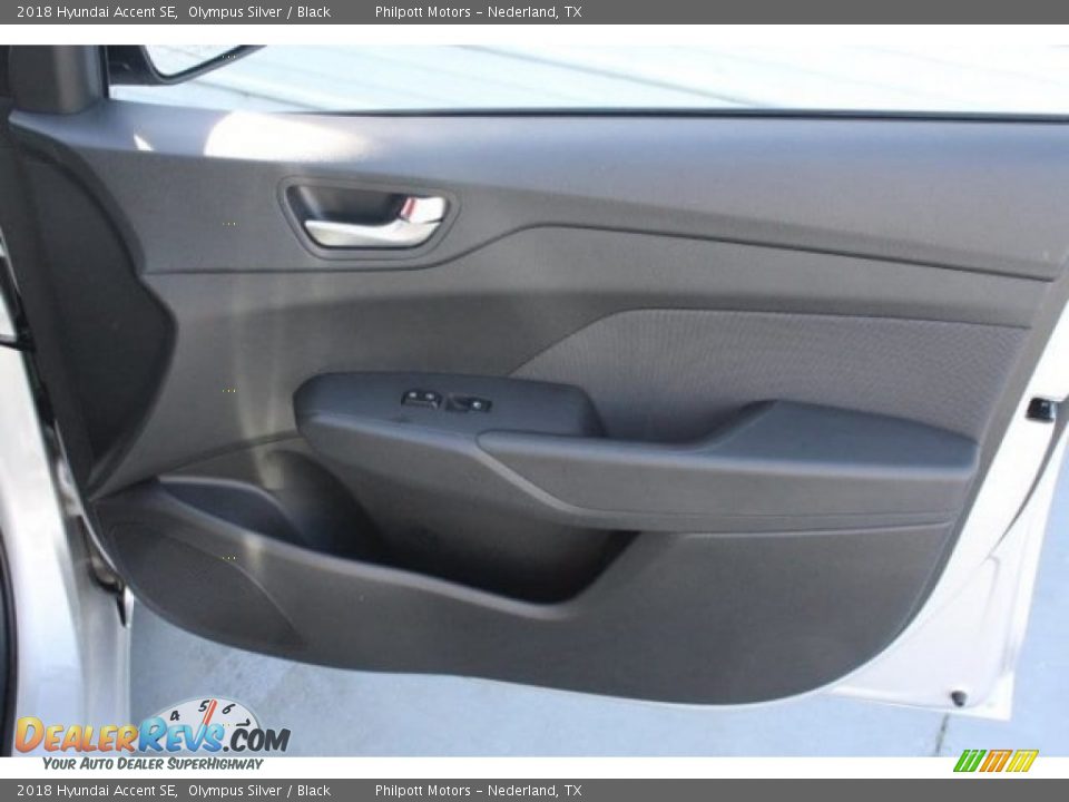 2018 Hyundai Accent SE Olympus Silver / Black Photo #31