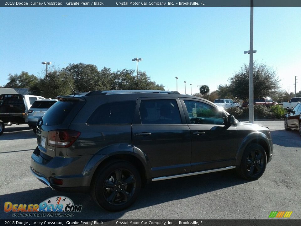 2018 Dodge Journey Crossroad Granite Pearl / Black Photo #5