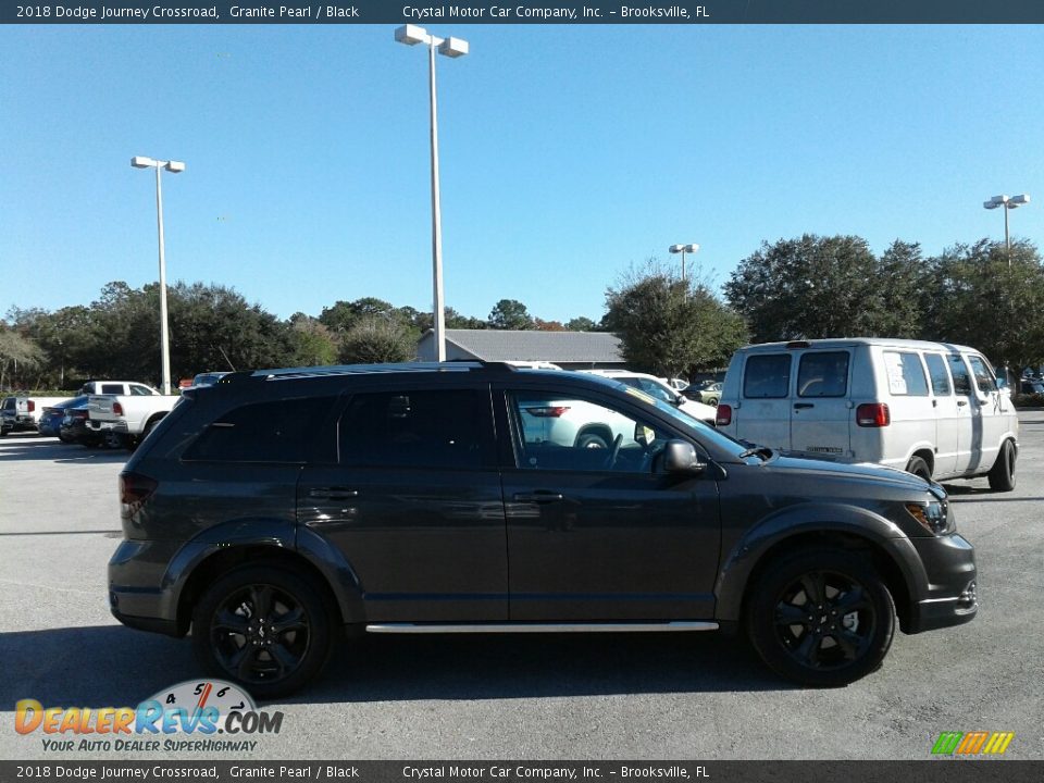 2018 Dodge Journey Crossroad Granite Pearl / Black Photo #6