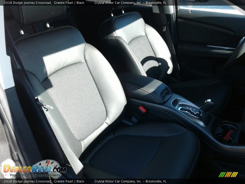 2018 Dodge Journey Crossroad Granite Pearl / Black Photo #12