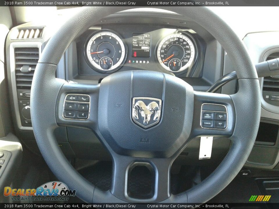 2018 Ram 3500 Tradesman Crew Cab 4x4 Bright White / Black/Diesel Gray Photo #14