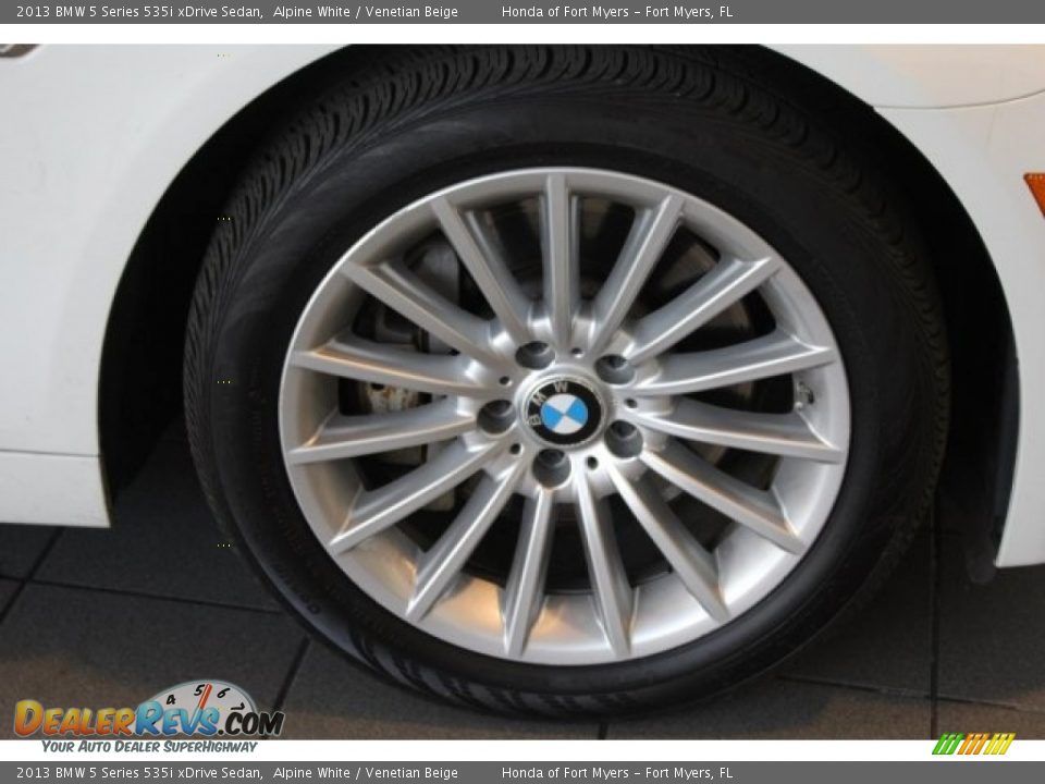 2013 BMW 5 Series 535i xDrive Sedan Alpine White / Venetian Beige Photo #8
