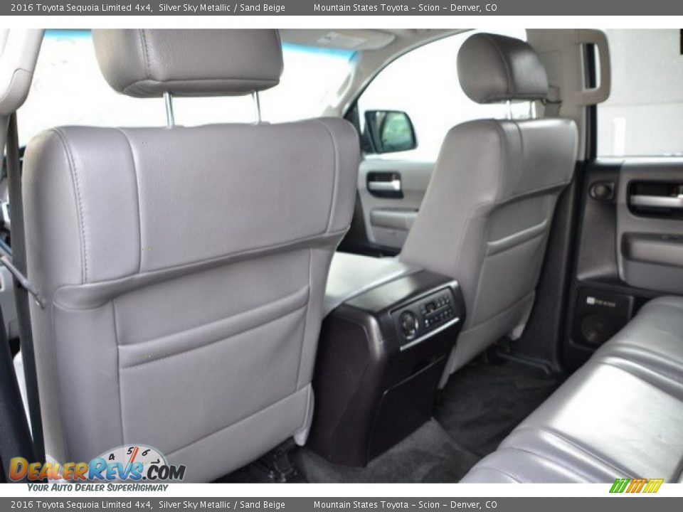 2016 Toyota Sequoia Limited 4x4 Silver Sky Metallic / Sand Beige Photo #20