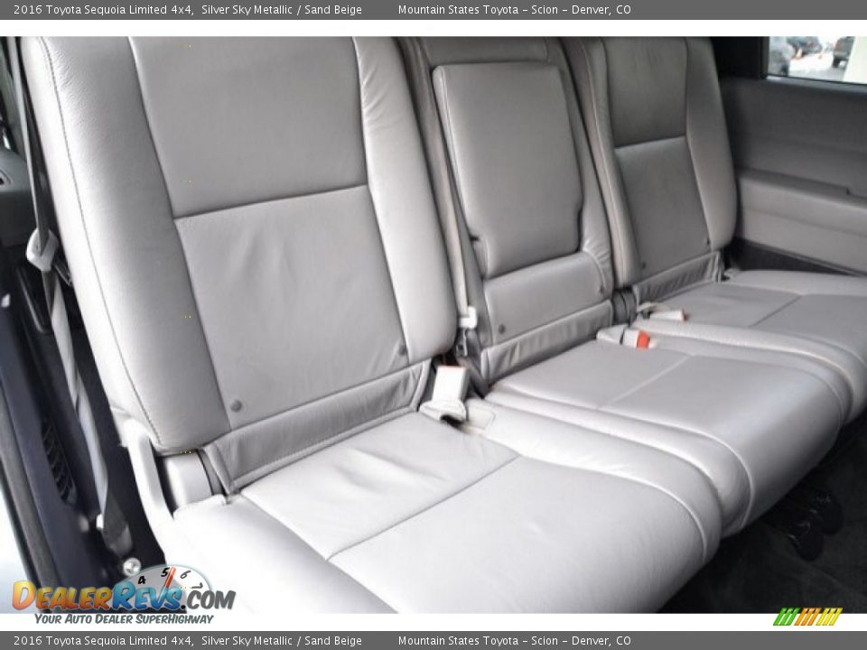 2016 Toyota Sequoia Limited 4x4 Silver Sky Metallic / Sand Beige Photo #24