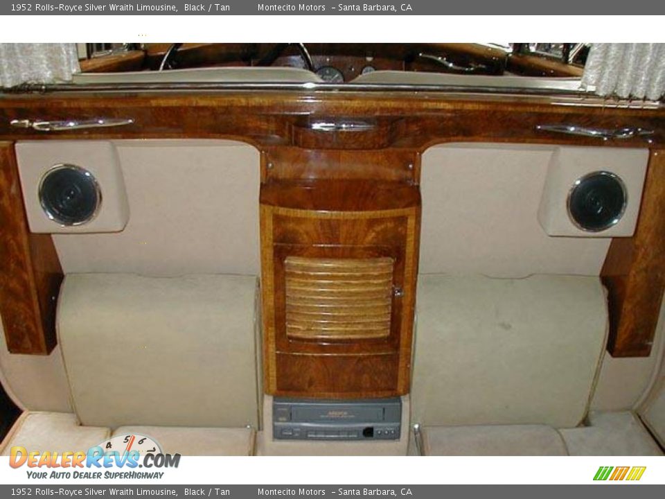 1952 Rolls-Royce Silver Wraith Limousine Black / Tan Photo #11