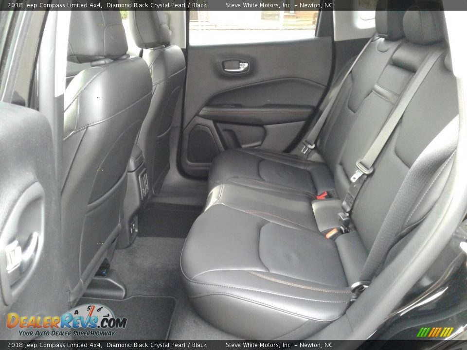 2018 Jeep Compass Limited 4x4 Diamond Black Crystal Pearl / Black Photo #11