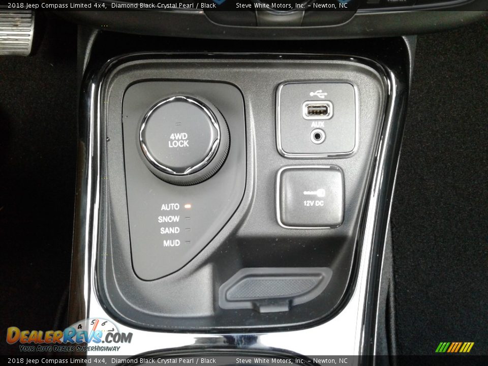 2018 Jeep Compass Limited 4x4 Diamond Black Crystal Pearl / Black Photo #25