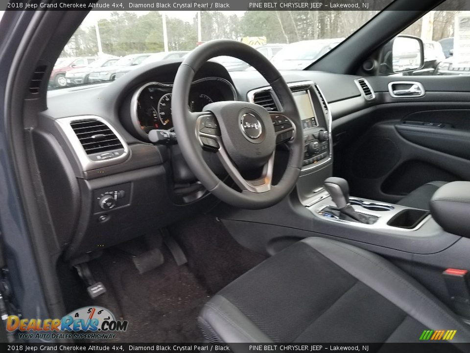 2018 Jeep Grand Cherokee Altitude 4x4 Diamond Black Crystal Pearl / Black Photo #7