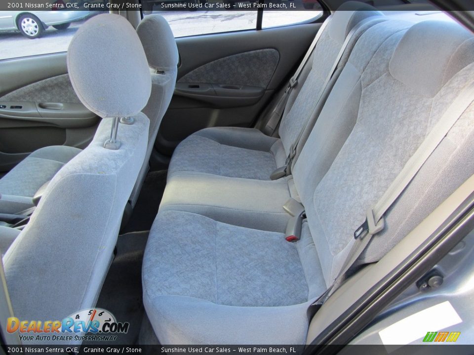 2001 Nissan Sentra GXE Granite Gray / Stone Photo #13