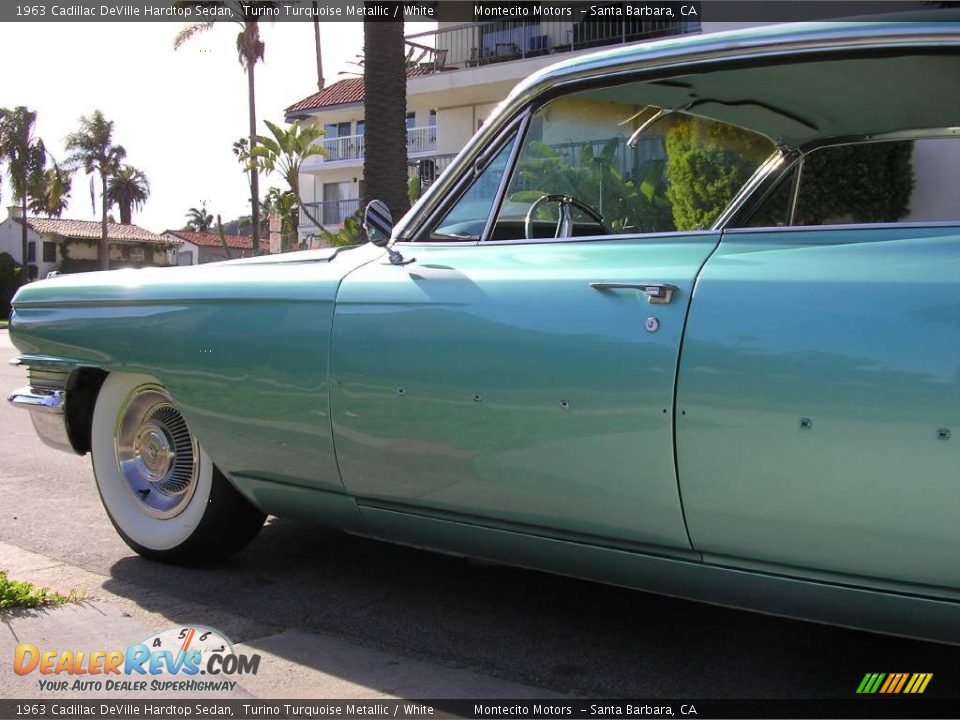 1963 Cadillac DeVille Hardtop Sedan Turino Turquoise Metallic / White Photo #8