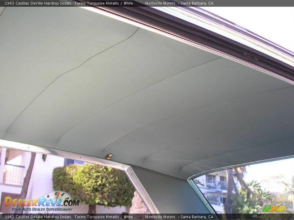 1963 Cadillac DeVille Hardtop Sedan Turino Turquoise Metallic / White Photo #18