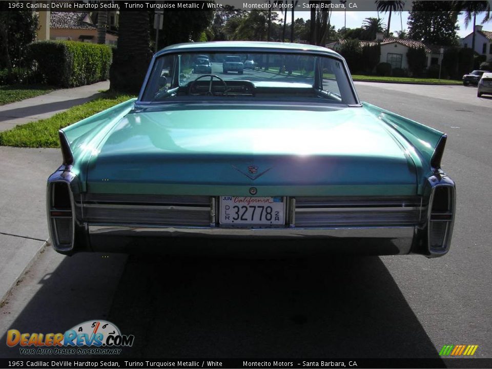 1963 Cadillac DeVille Hardtop Sedan Turino Turquoise Metallic / White Photo #21
