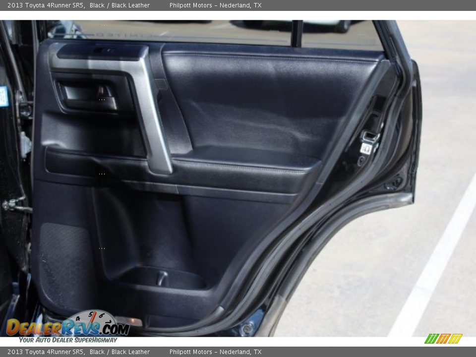 2013 Toyota 4Runner SR5 Black / Black Leather Photo #29