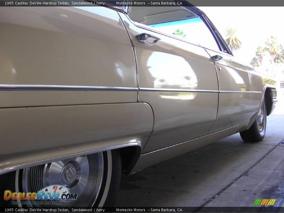 1965 Cadillac DeVille Hardtop Sedan Sandalwood / Ivory Photo #11