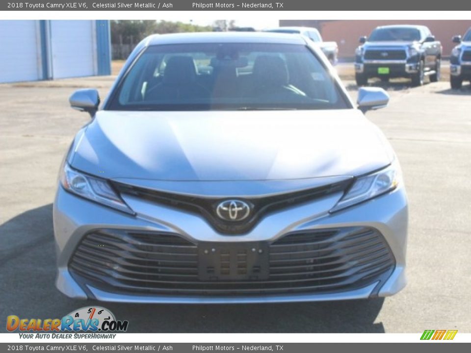 2018 Toyota Camry XLE V6 Celestial Silver Metallic / Ash Photo #2