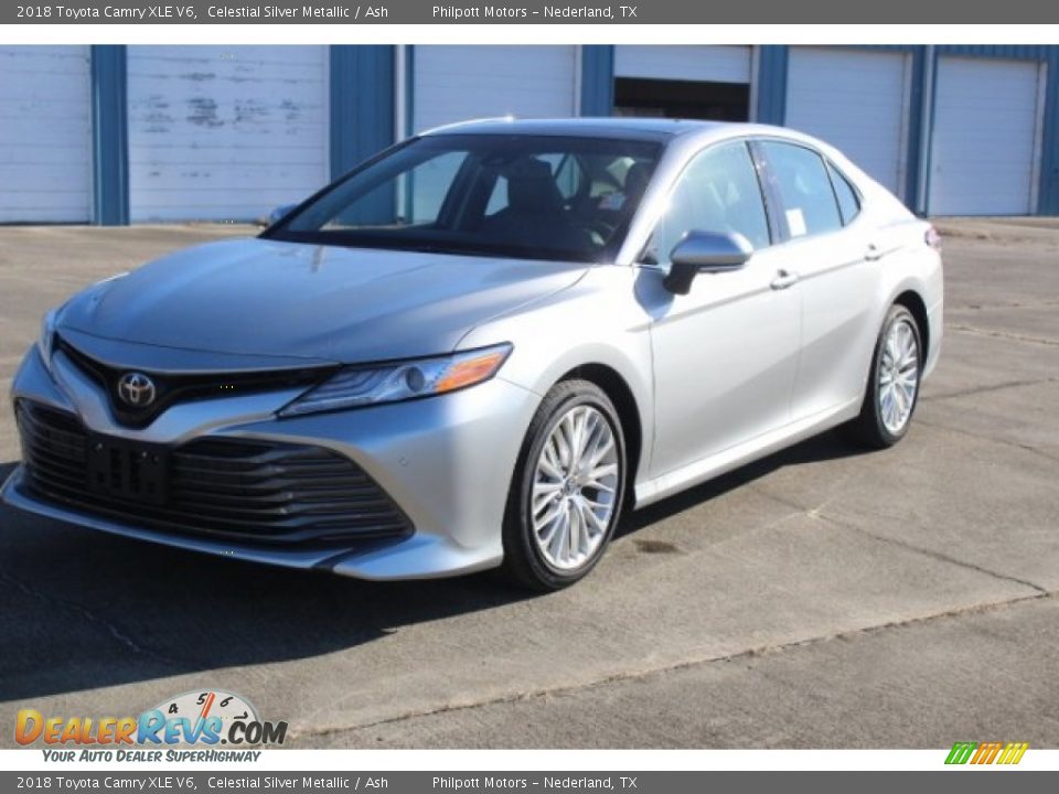 2018 Toyota Camry XLE V6 Celestial Silver Metallic / Ash Photo #3