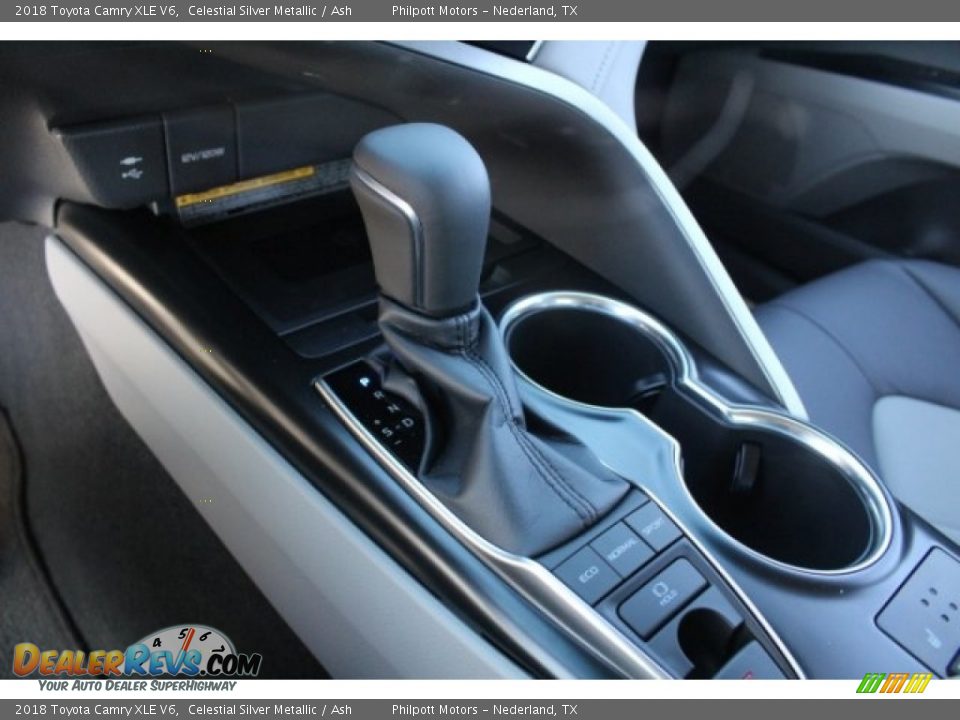 2018 Toyota Camry XLE V6 Celestial Silver Metallic / Ash Photo #14