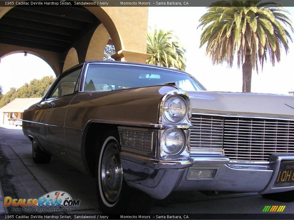 1965 Cadillac DeVille Hardtop Sedan Sandalwood / Ivory Photo #25