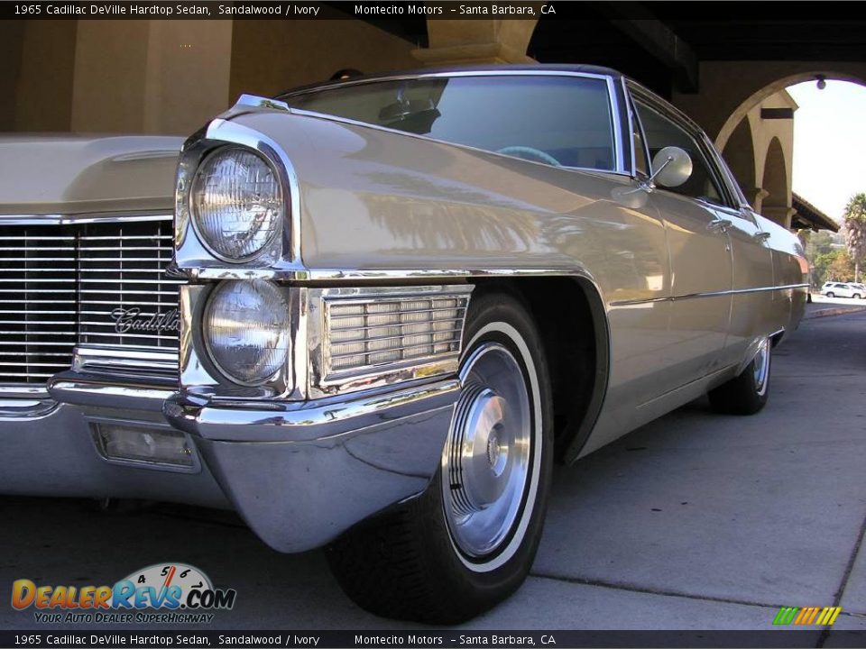 1965 Cadillac DeVille Hardtop Sedan Sandalwood / Ivory Photo #31