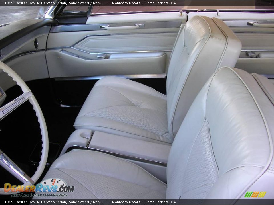 1965 Cadillac DeVille Hardtop Sedan Sandalwood / Ivory Photo #33